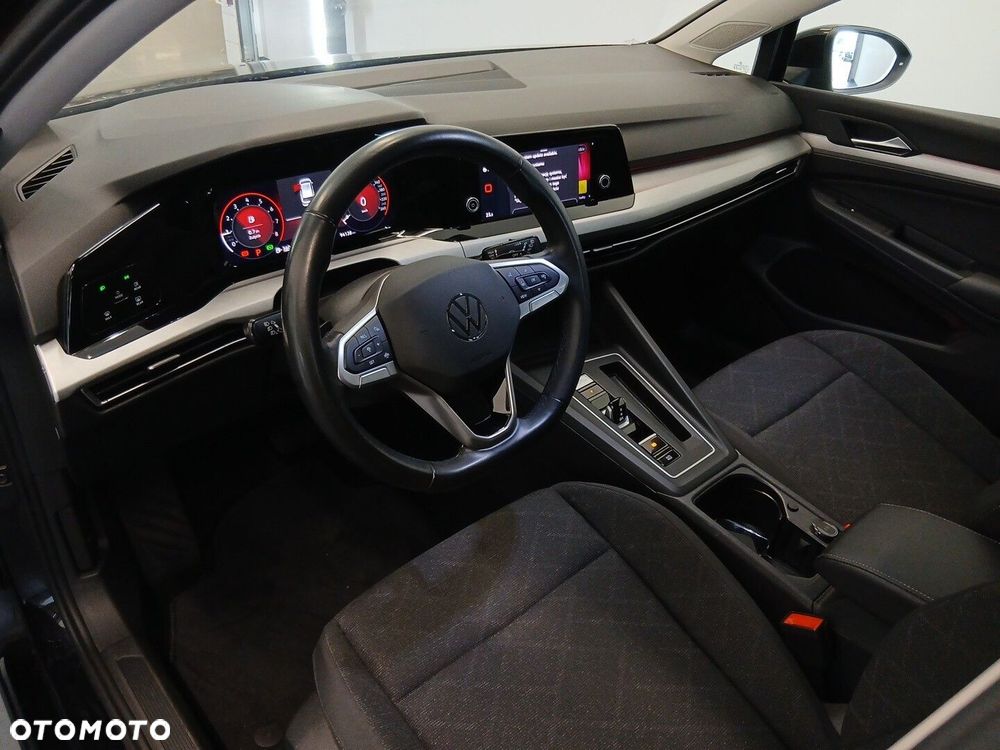 Volkswagen Golf 1.0 eTSI Life DSG - 13
