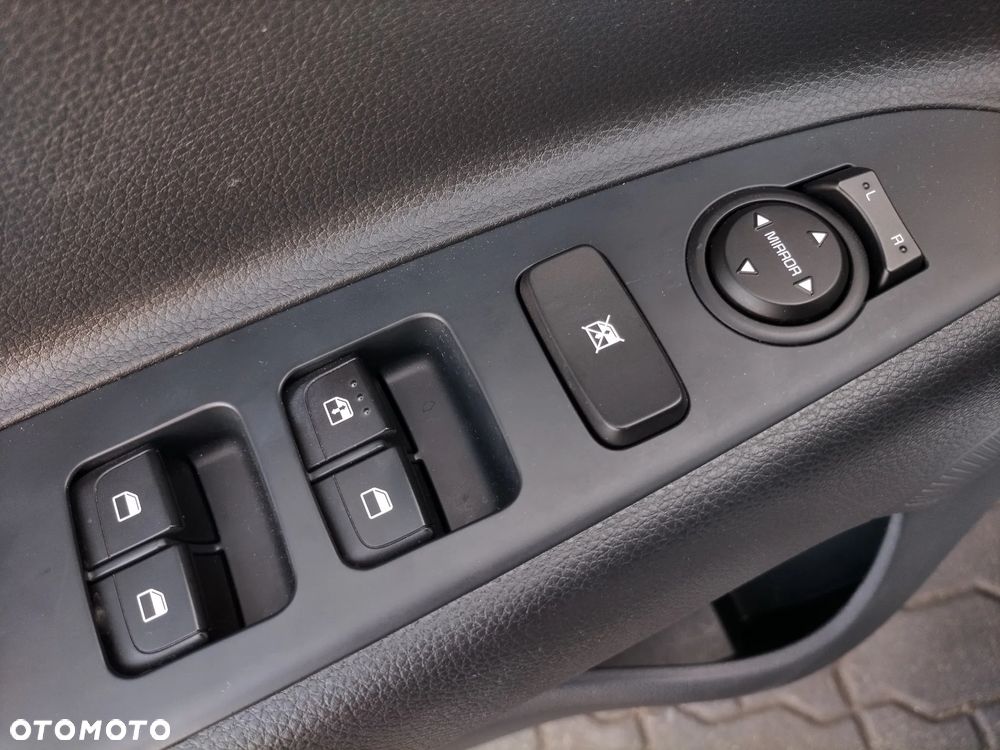 Kia Stonic 1.0 T-GDI M - 13