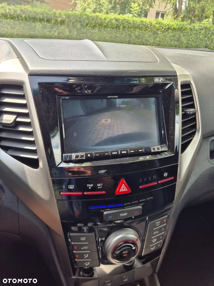 SsangYong/KGM Tivoli 1.6 D Quartz 4x4 - 10