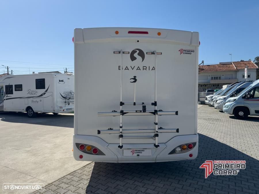 Bavaria Style I740 c.central e basculante - 37