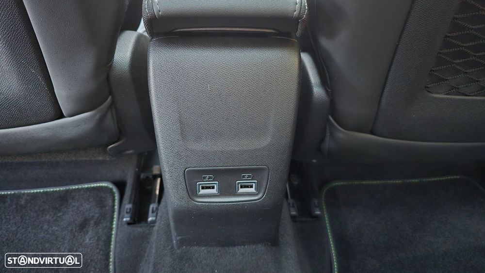 Peugeot e-208 GT - 55