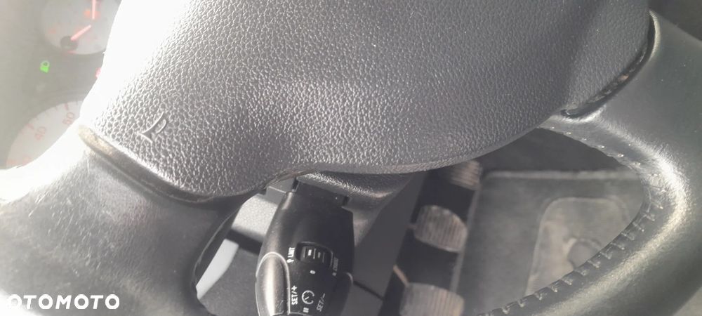 Citroën Berlingo Multispace HDi 90 FAP Tendance - 18