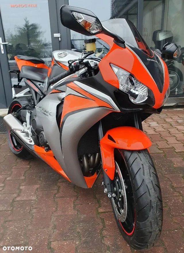 Honda CBR - 30