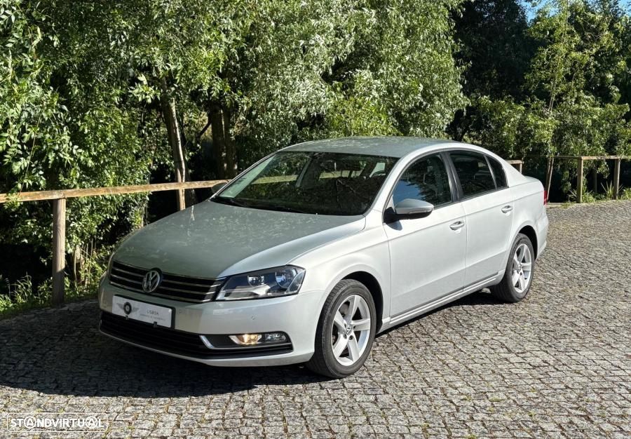 VW Passat 1.6 TDI Confortline - 10