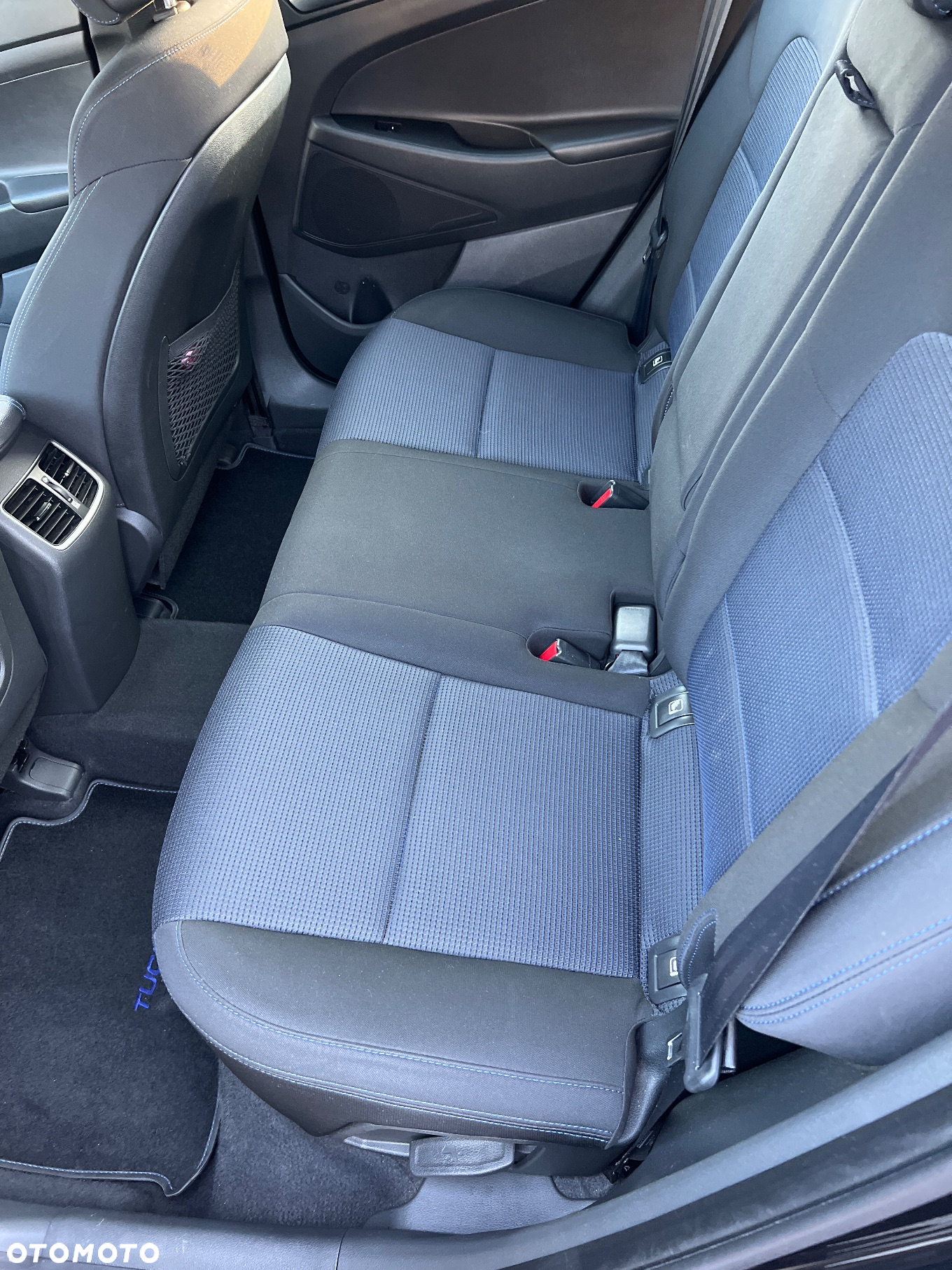 Hyundai Tucson 1.6 GDI BlueDrive Design 2WD - 10