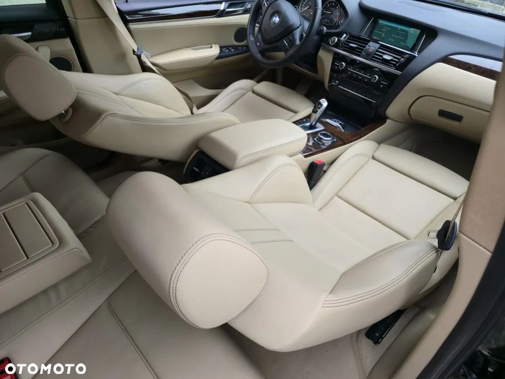 BMW X4 xDrive20d xLine - 9