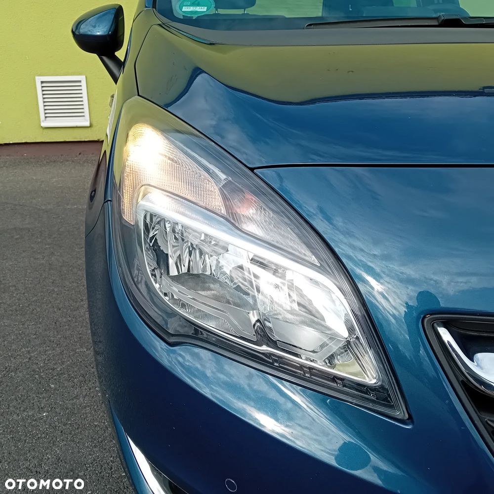 Opel Meriva - 10