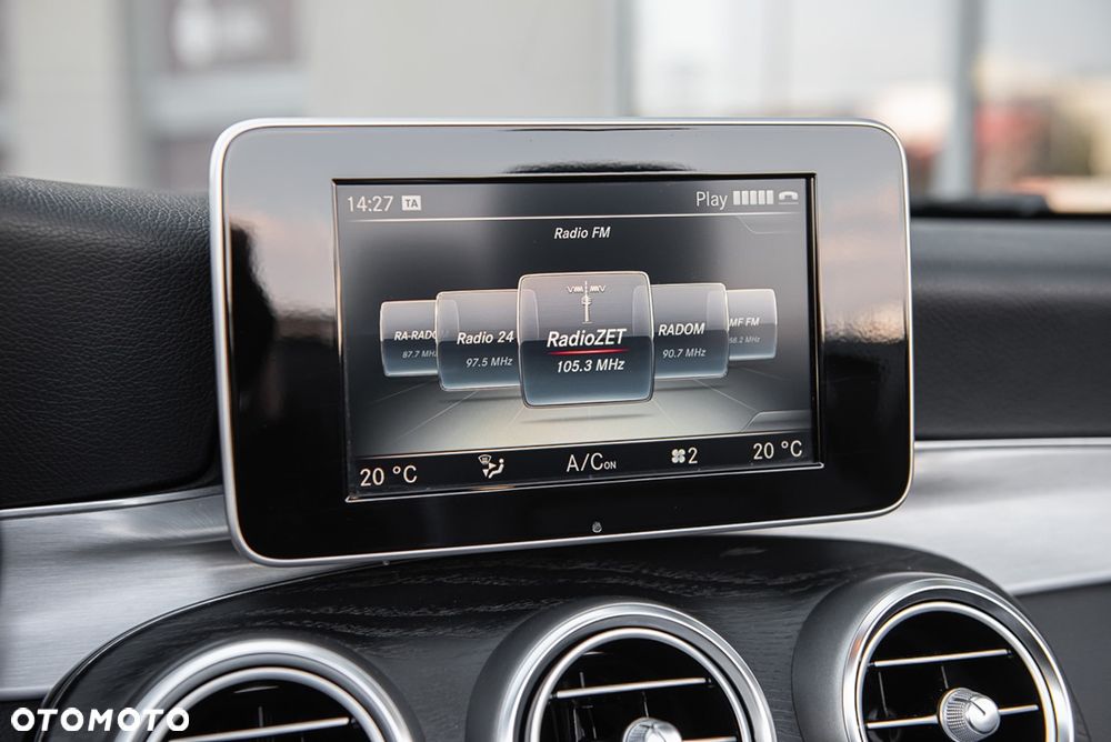 Mercedes-Benz Klasa C 200 9G-TRONIC AMG Line - 23