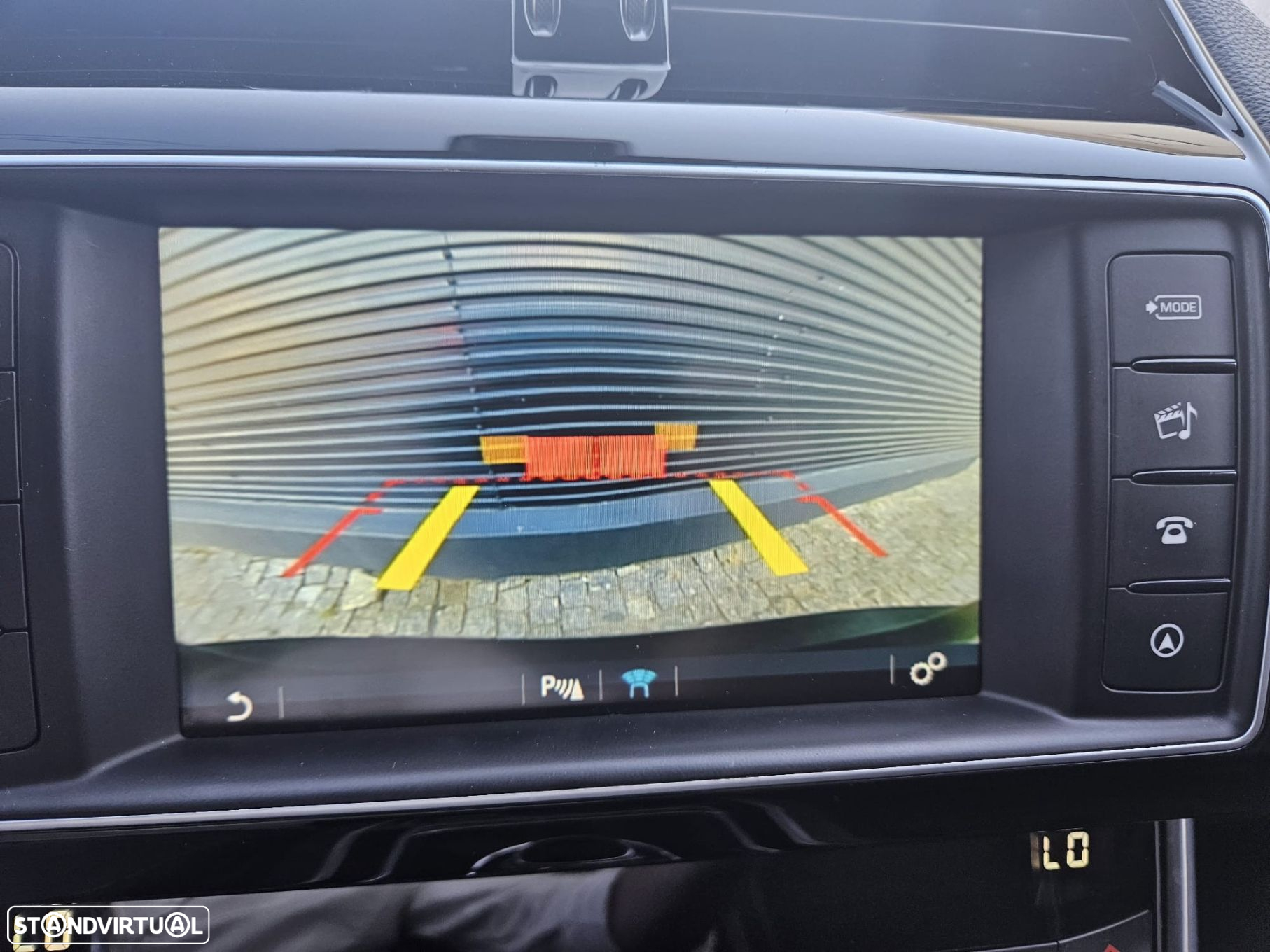 Jaguar XE 2.0 D R-Sport Aut. - 31