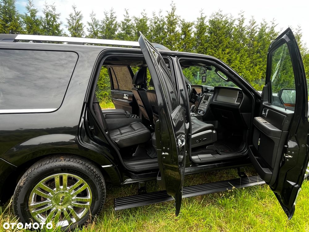 Lincoln Navigator 5.4 4x4 - 8