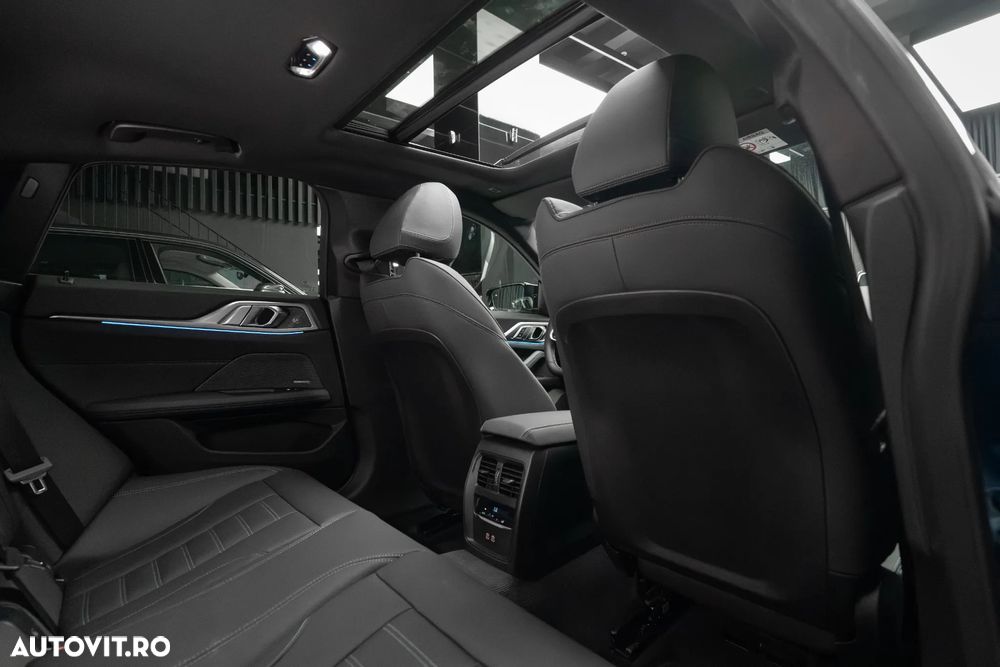 BMW Seria 4 M440i xDrive Gran Coupe - 32