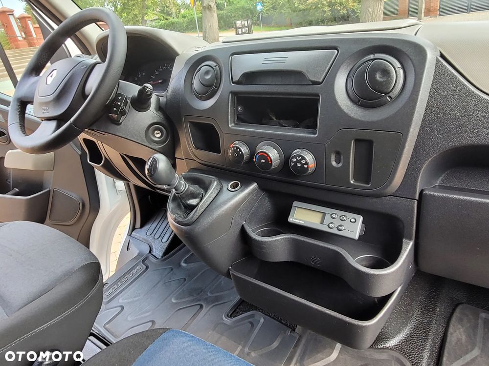 Renault Master - 12