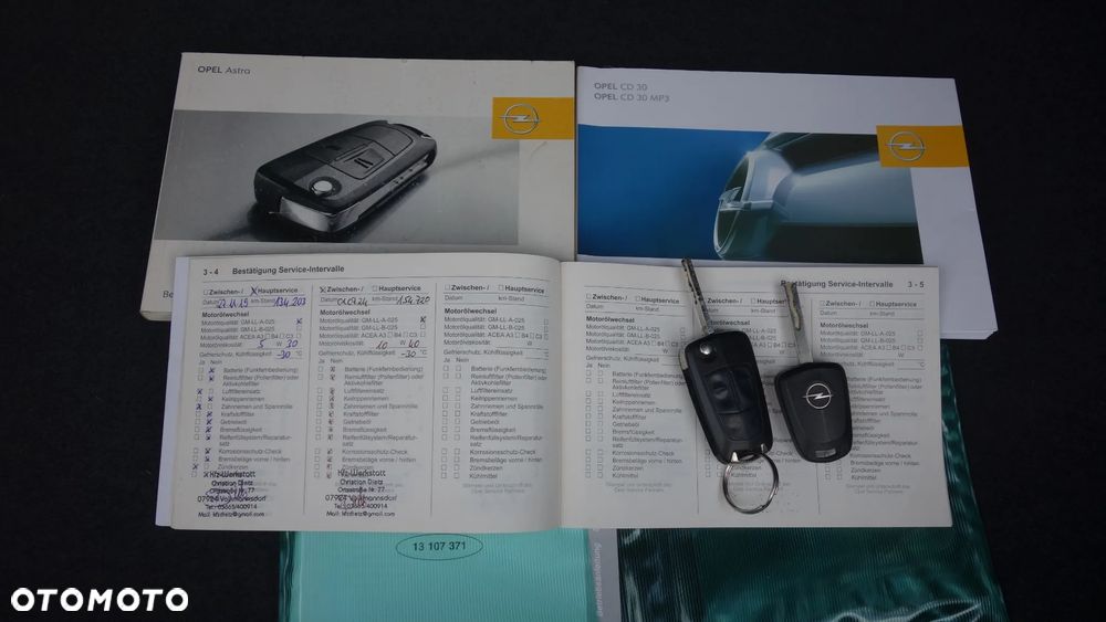 Opel Astra 1.8 Sport - 37