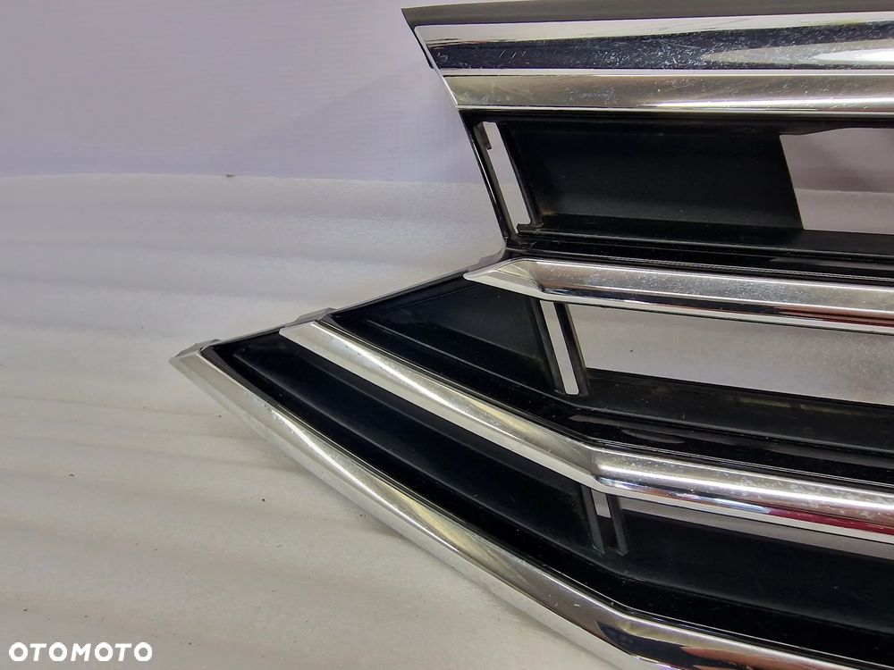 VW PASSAT B8 3G0 LIFT 18- R-LINE ATRAPA / GRILL PRZEDNI PRZÓD , NR 3G0853651AK / 3G0853651AM , NR AUKCJI GR42 - 3