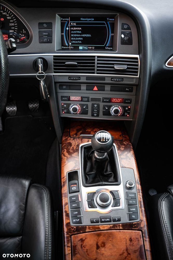 Audi A6 Avant 3.0 TDI quattro - 17