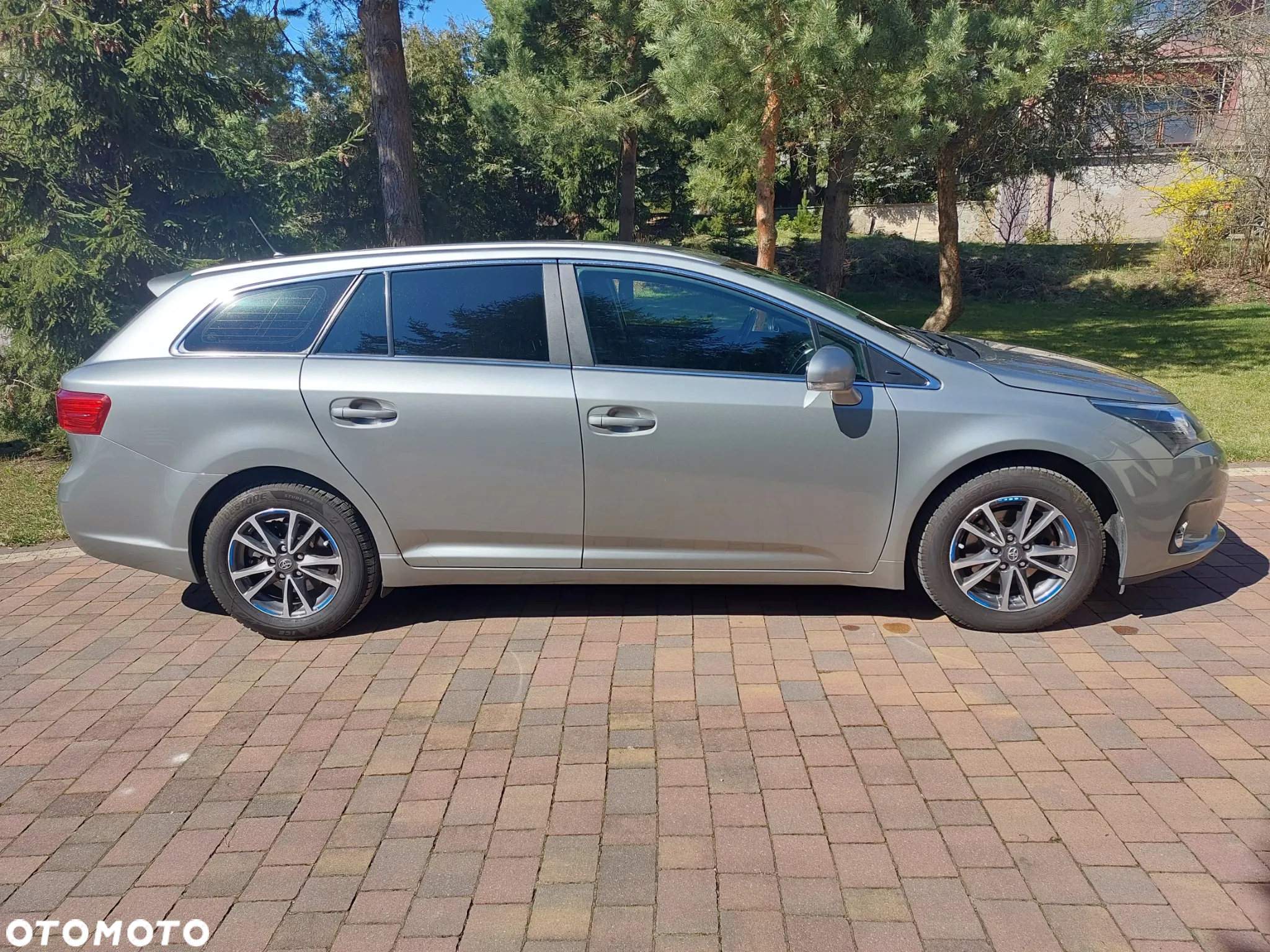 Toyota Avensis 1.8 Business Edition - 8
