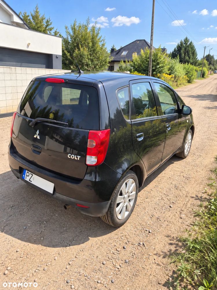 Mitsubishi Colt 1.1 Invite - 4