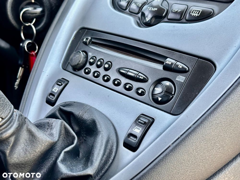 Citroën Xsara 1.6i Prestige Plus - 21