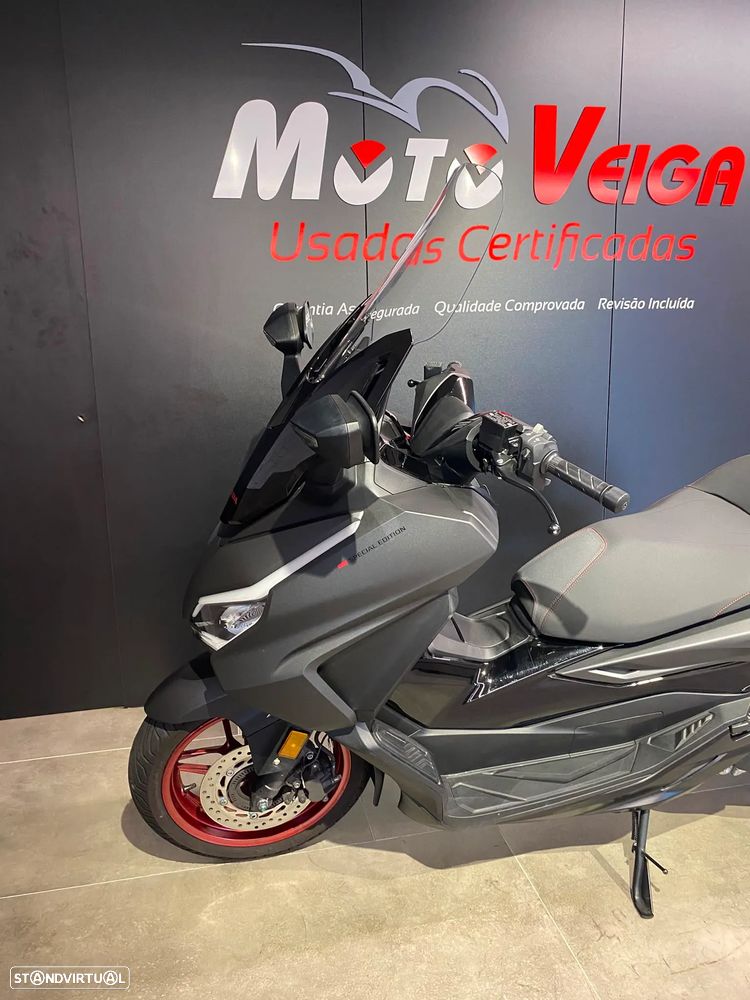 Honda Forza 125 Special Edition - 6