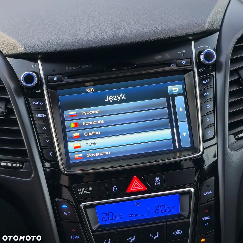 Hyundai i30 blue 1.6 GDI Passion - 38