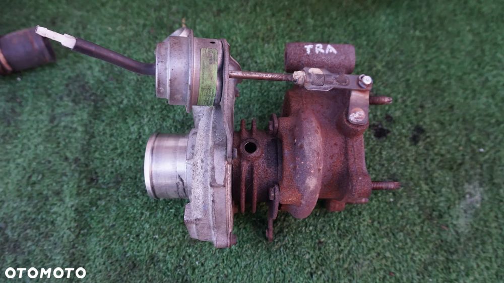 Renault Trafic II Opel Vivaro Nissan Primastar 2.0 DCI M9R turbosprezarka 8200466021