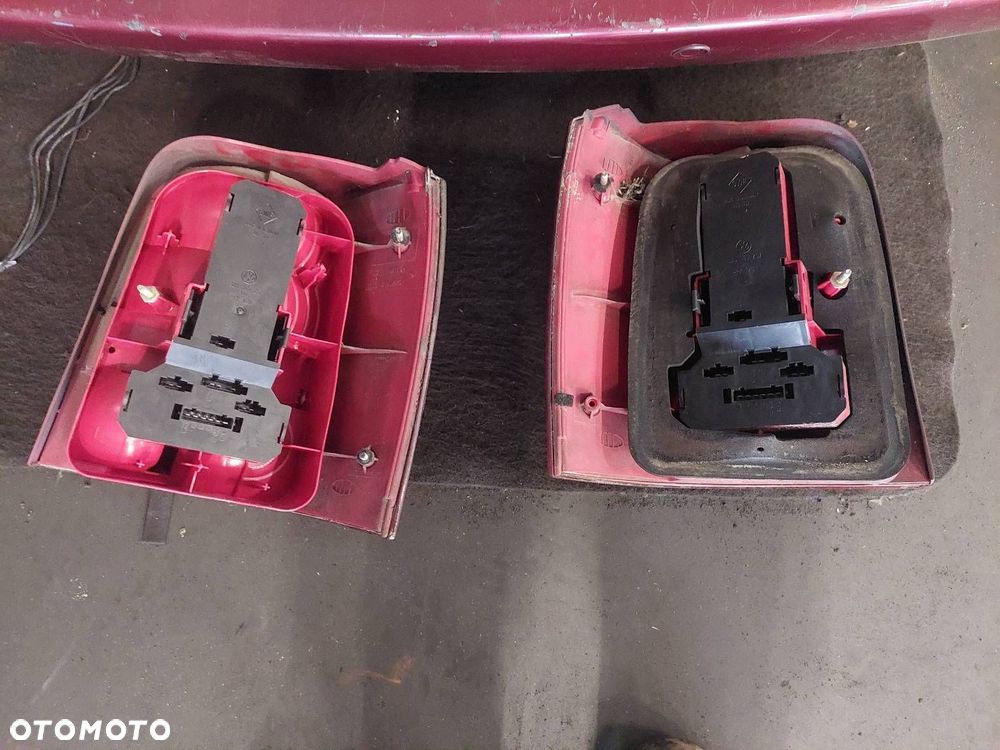 KOMPLETNY TYŁ KLAPA BAGAŻNIKA ZDERZAK TYŁ LAMPY PASSAT B5 KOMBI LB3Y - 3