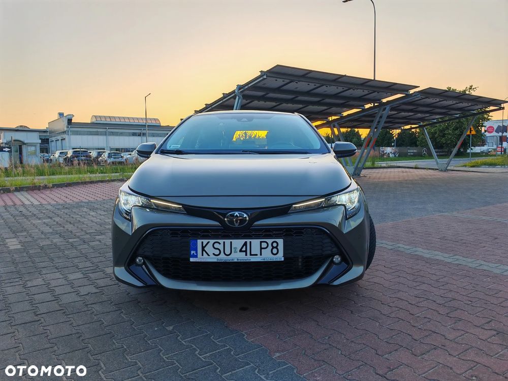 Toyota Corolla - 2
