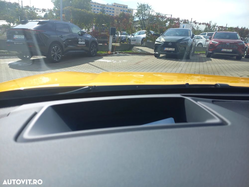 Lexus LBX 1.5 HEV 4x2 CVT Cool - 21