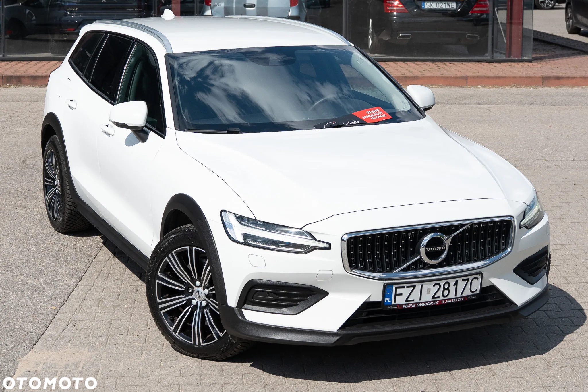 Volvo V60 Cross Country B4 D AWD Geartronic Pro - 5