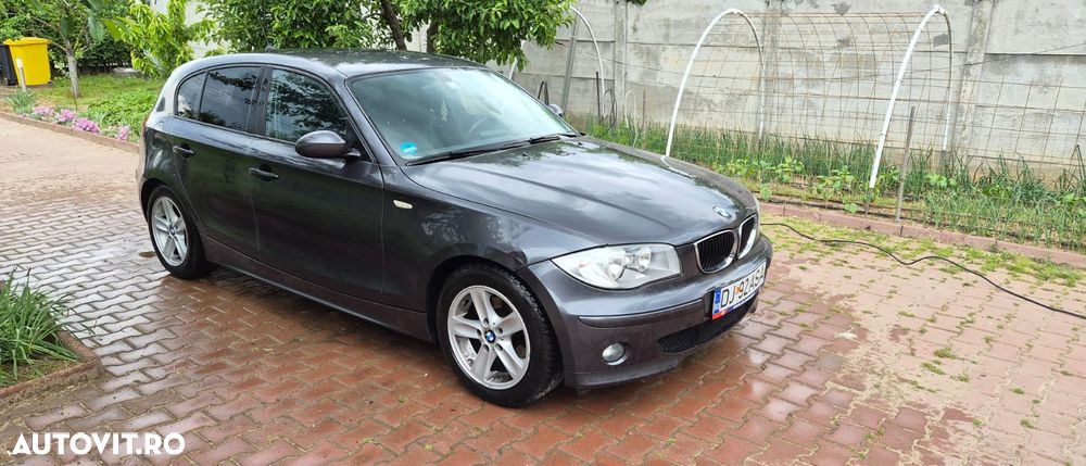 BMW Seria 1 120d - 8