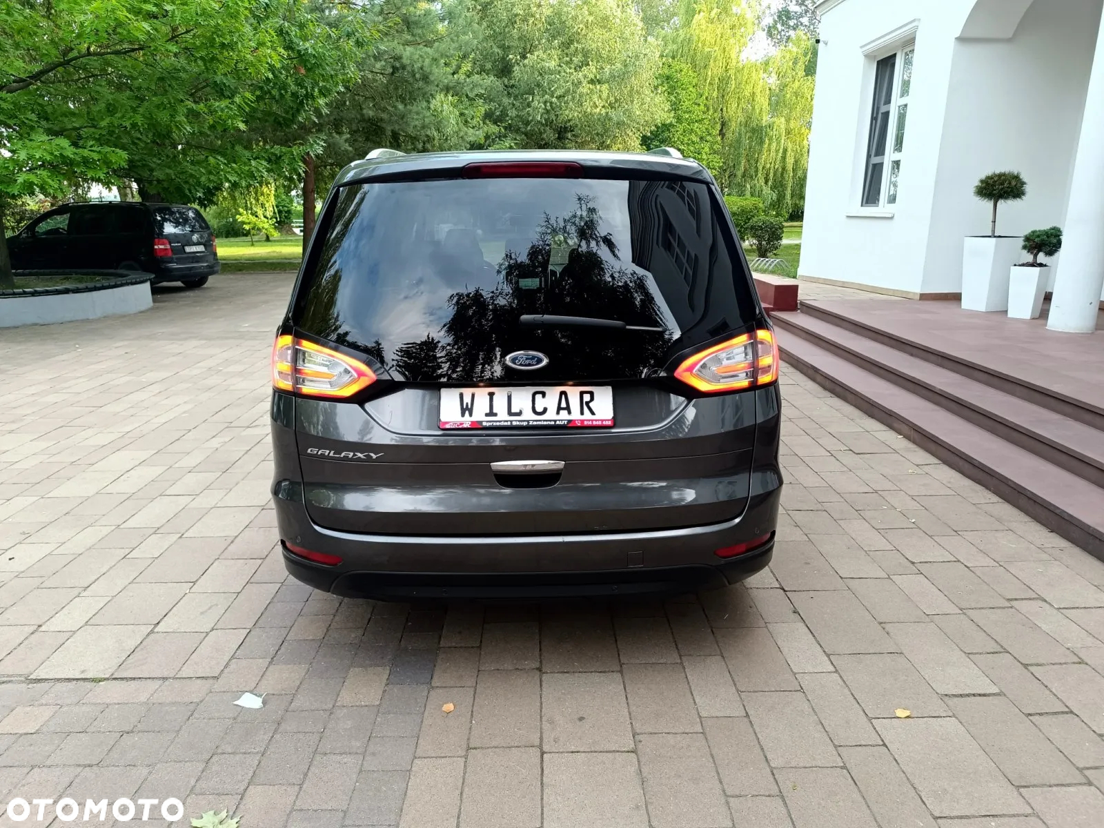 Ford Galaxy 2.0 TDCi Titanium - 13