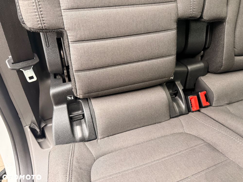 Ford Tourneo Connect 1.5 EcoBlue Start-Stop Trend - 30