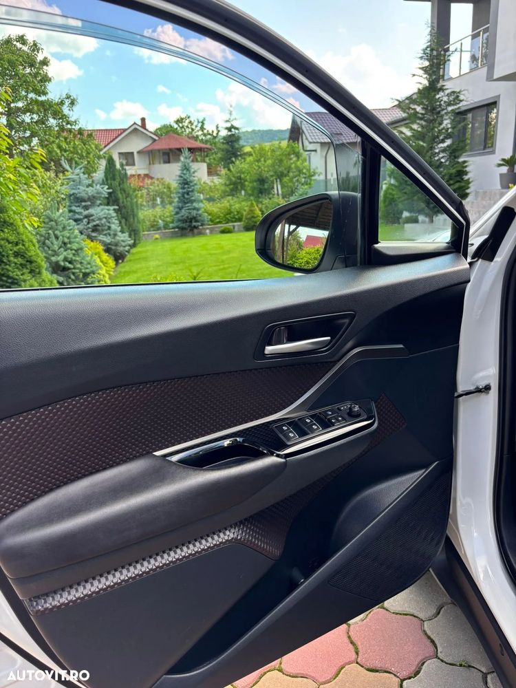Toyota C-HR 1.2 Turbo 4x4 CVT C-ult LED - 8