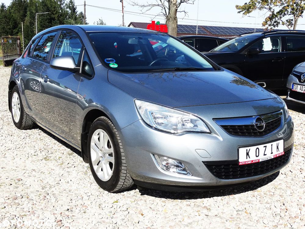 Opel Astra 1.6 Automatik Color Edition - 7