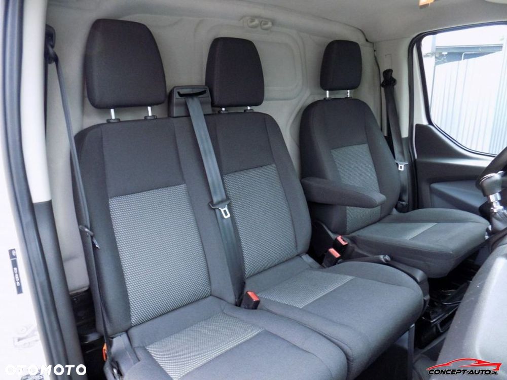 Ford Transit Custom - 20