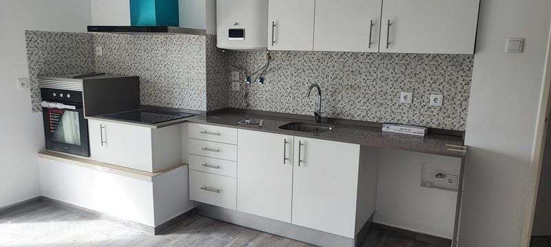 Arrendamento de apartamento t3 em Arranhó - Grande imagem: 2/5