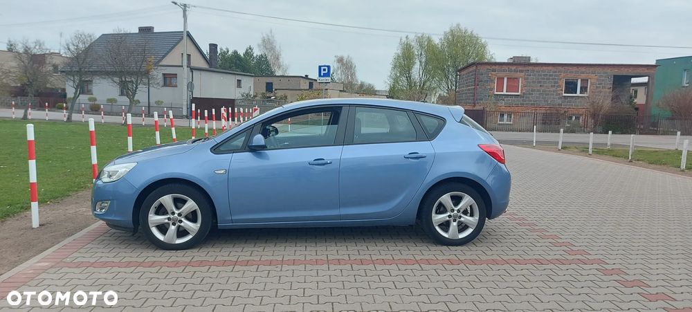 Opel Astra 1.4 Turbo - 5