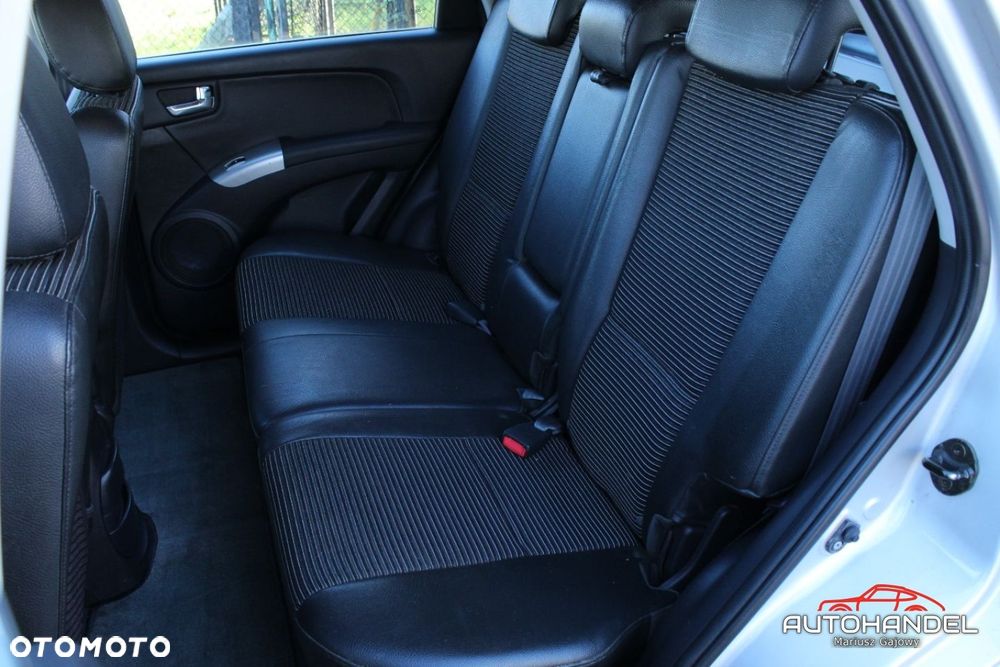Kia Sportage - 18