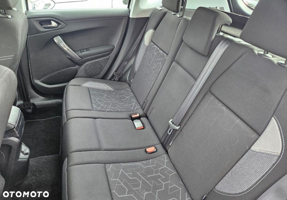 Peugeot 2008 - 26