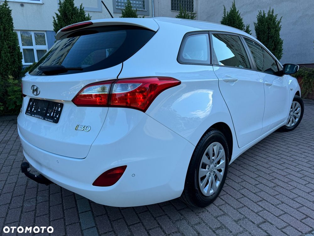 Hyundai i30 i30cw 1.6 CRDi Trend - 15