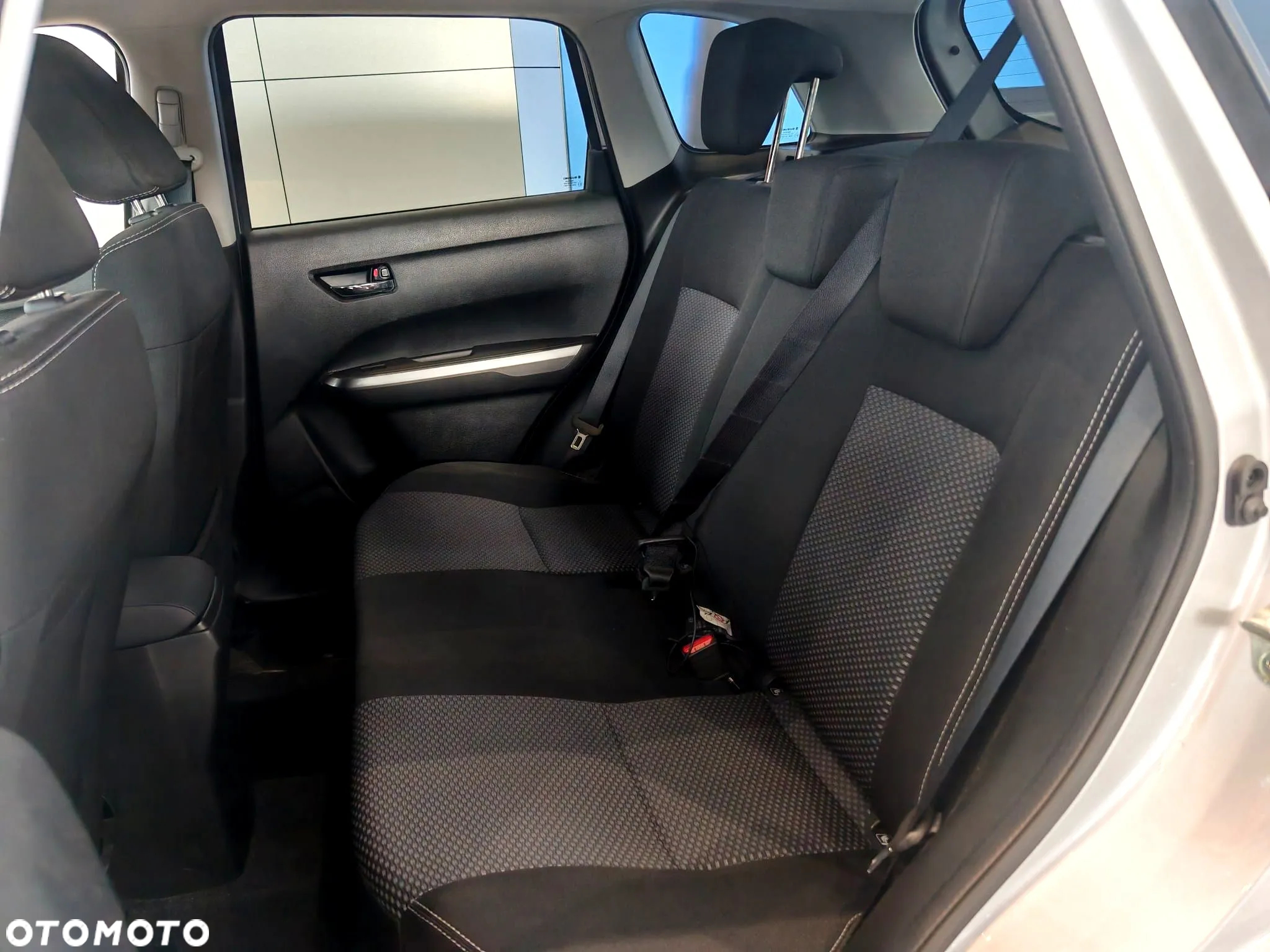 Suzuki Vitara 1.4 Boosterjet SHVS Premium 2WD - 31