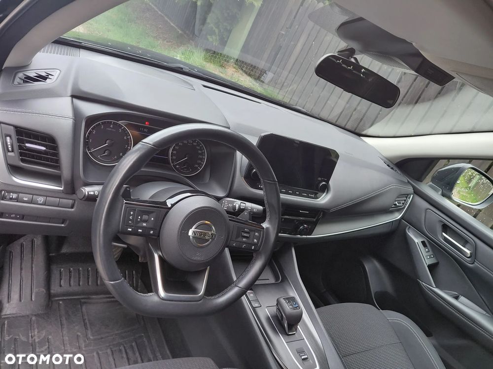 Nissan Qashqai 1.3 DIG-T N-Connecta DCT - 6