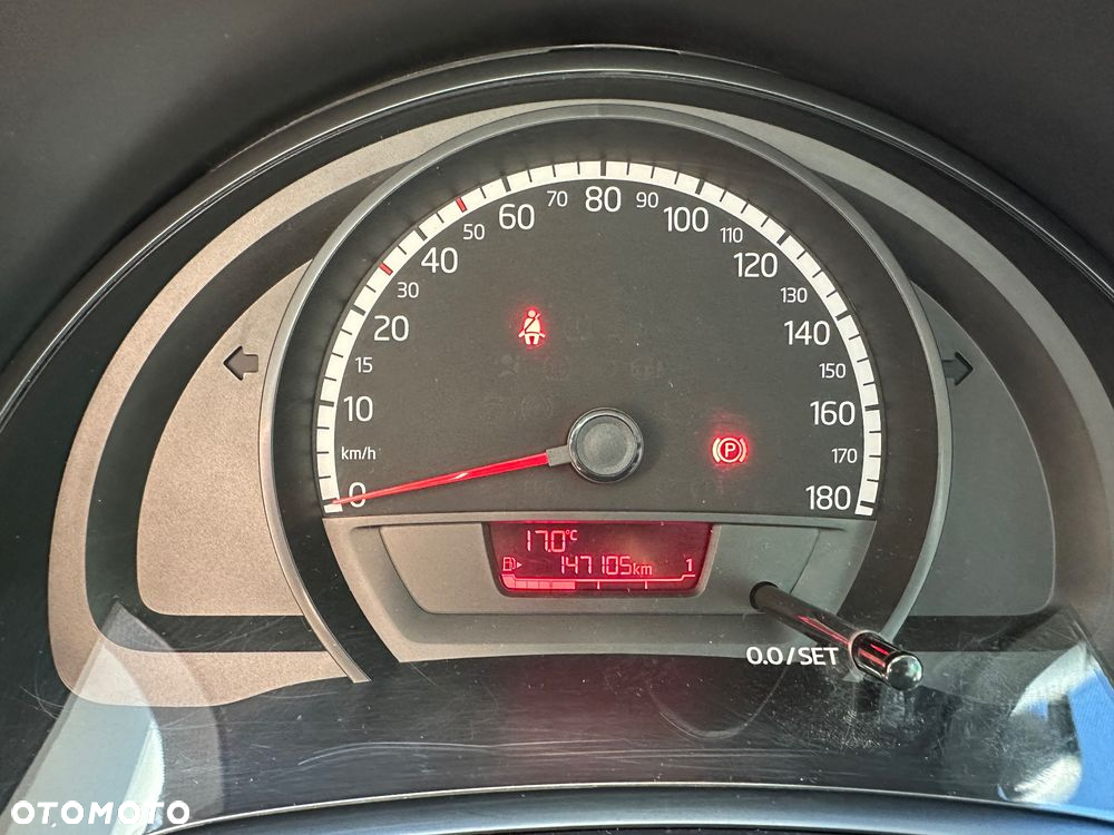 Volkswagen up! 1.0 take - 10