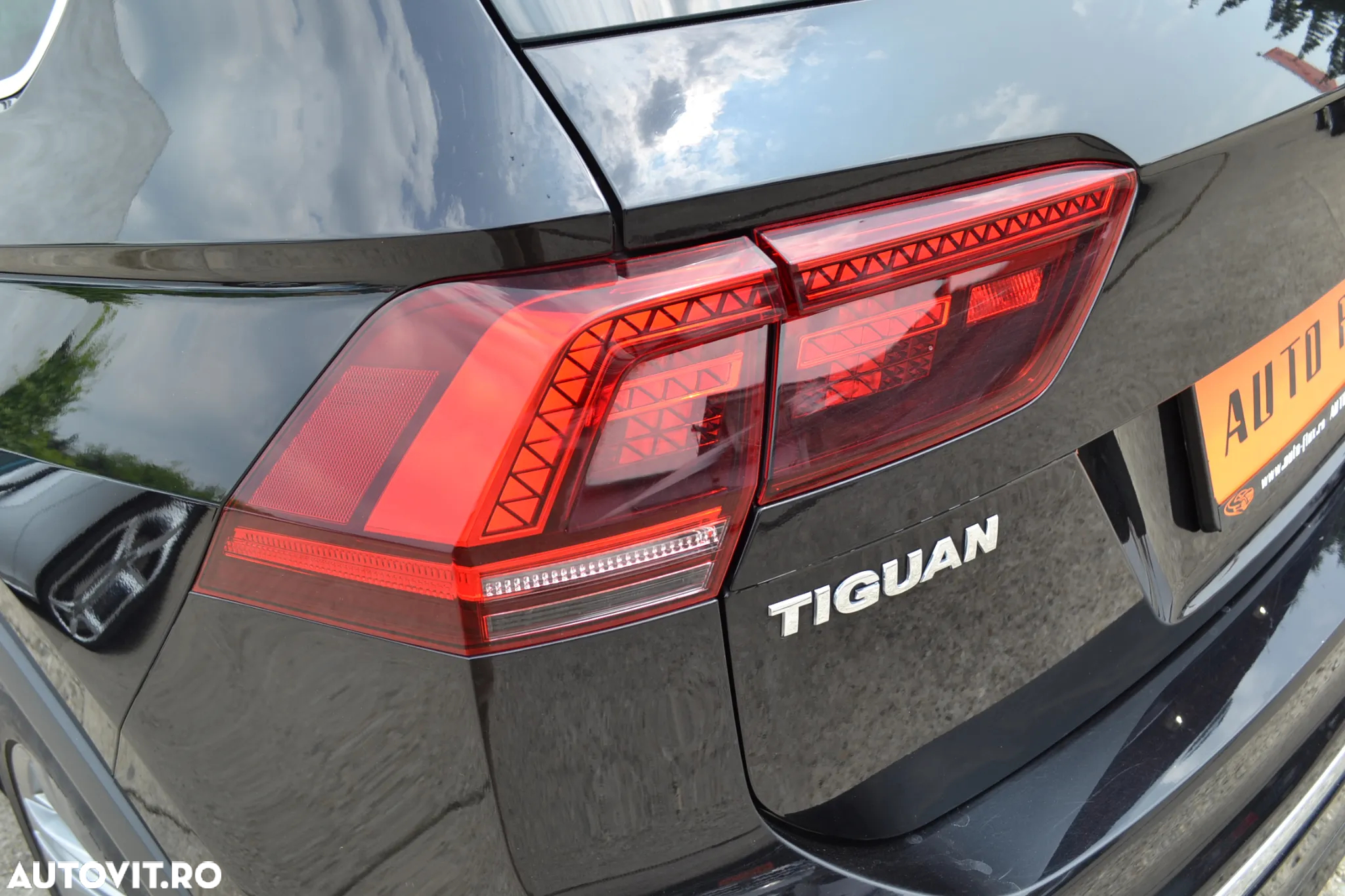 Volkswagen Tiguan 2.0 TDI 4Mot DSG Highline - 33
