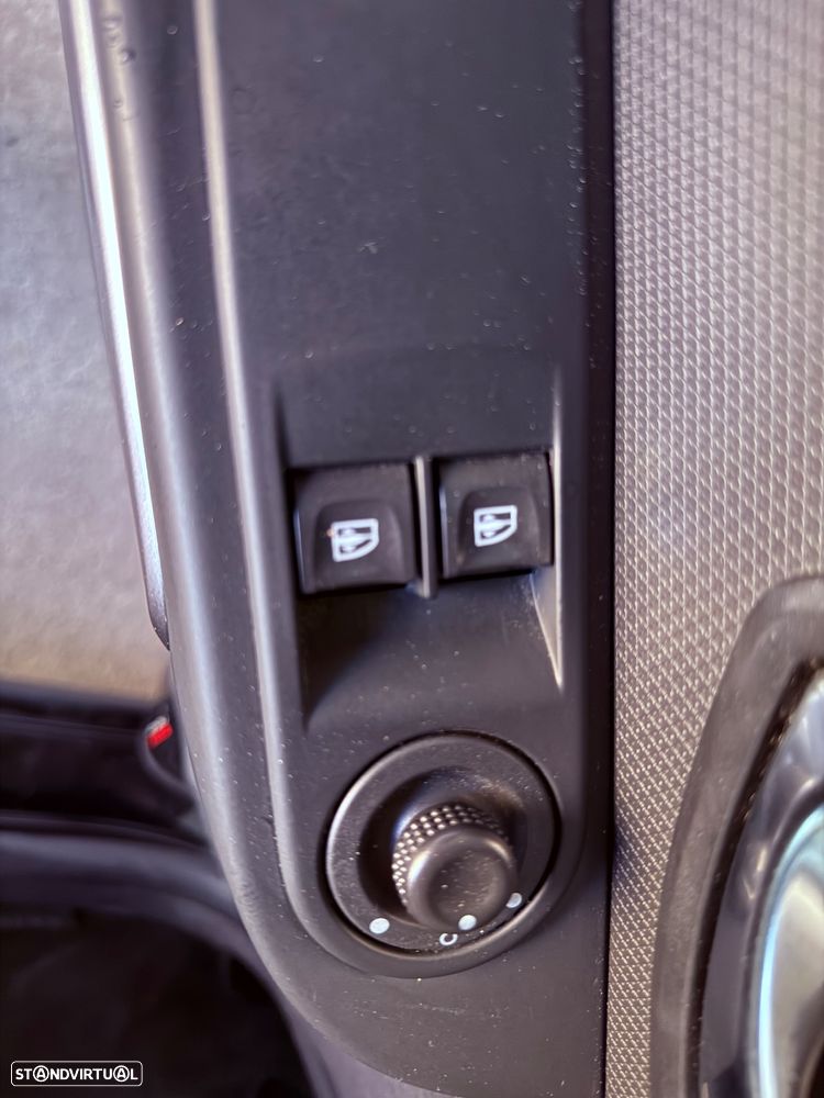 Renault Clio 1.5 dCi Dynamique Sport Edtion - 29