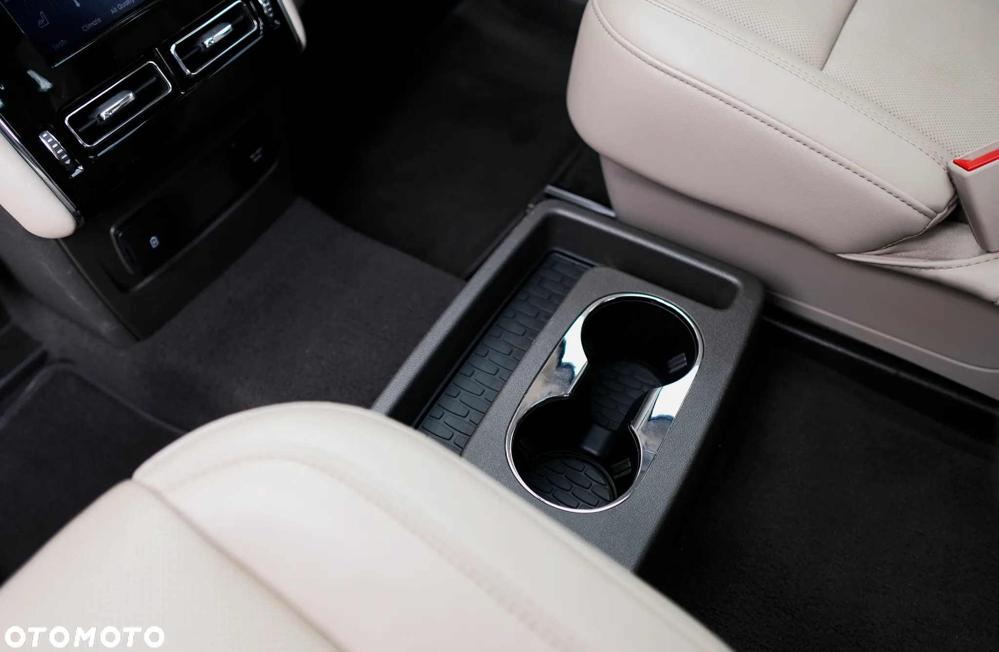 Lincoln Aviator - 27