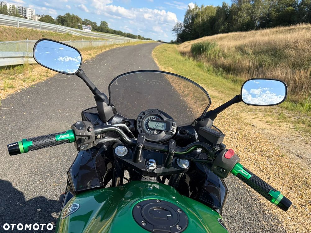 Yamaha FZ6 - 8