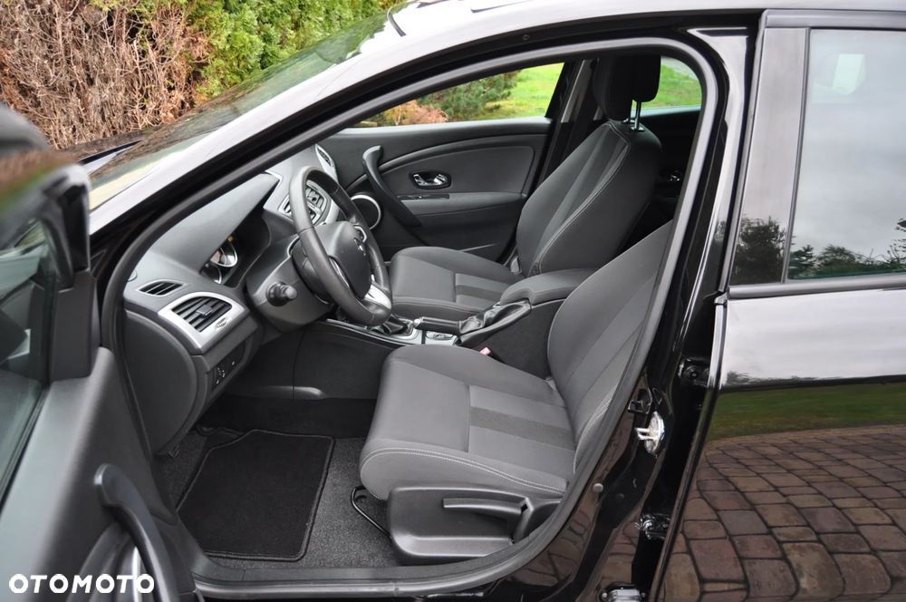 Renault Megane 1.6 16V 110 Dynamique - 8
