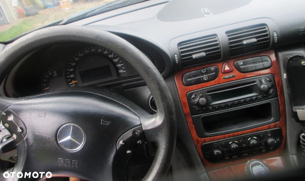 Mercedes-Benz Klasa C - 9