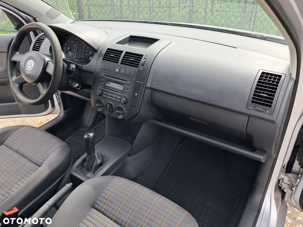Volkswagen Polo 1.2 Comfortline - 8